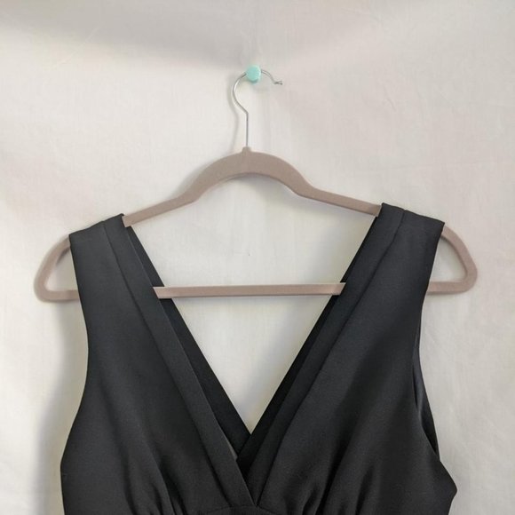 BCBGeneration | Black Sleeveless with Band Detail Cocktail Dress - Picture 4 of 9